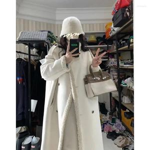 Frauen Trenchcoats Winter Mode Jacken 2024 Frauen Kleidung Lange Faux Wolle Liner Mit Kapuze Pelz Kragen Dicke Warme Schnee wearcoats C89