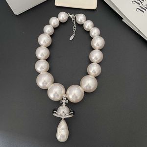 Designer viviennesss Westwoods Vivenne Westwoods jewelry Empress Dowager Xi Exaggerates the Threedimensional Saturn Large Pearl Necklace for Women wit