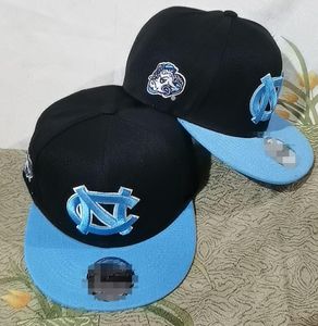 2024 All Team Fan's USA College Baseball regolabile North Carolina Tar Heels Cappello sul campo Mix Ordine Taglia Chiuso Flat Bill Base Ball Snapback Caps Bone Chapeau A3