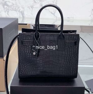 tote bags handbag crossbody shoulder women wallets crocodile grain with lock dust bag black Cross body designer sac 26cm 22 cm