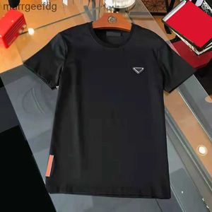 Magliette da uomo Designer T Shirt qualità a maniche corte moda uomo donna T-shirt corta coppia modelli cotone Uomo di lusso maniche corte Vendi abiti di lusso da uomo alla moda 240301