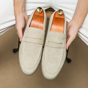 Britanya retro adamları sivri süet daireler orijinal deri ayakkabılar gündelik kuruş loafers resmi elbise ayakkabı sapatos tenis maskulino