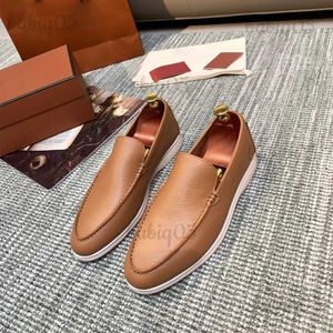 Scarpe eleganti da uomo Primavera e autunno Scarpe basse in pelle di mucca di alta qualità Moda per il tempo libero 2024 Mocassini comfort neri da donna di vendita calda T240301