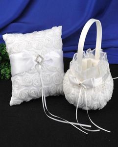 Bröllopsmaterial Ring Pillow Girl039s Flower Baskets Set Wedding Party White 3D Roses Lace Ceremony Penblad Storage6973091