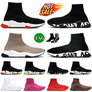 Tasarımcı Çorap Sıradan Ayakkabı Erkek Kadın Hız 1.0 2.0 Çorap Eğitmenleri Siyah Kırmızı Beyaz Kabartmalı Kökuş Graffiti Platformu Somun Sneakers Açık Lüks Ayakkabı Dhgate