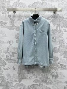 2024 Blue Denim Jacket Stake Tabel Neck Cardigans مصمم منفردة منفردة ذات الأكمام الطويلة سترات 30113