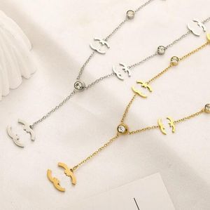 قلادة الحب الذهب قلادة 18K سلسلة ذهبية القلادة المرأة مجوهرات حفل الزفاف قلادة هدية جديدة من الفولاذ المقاوم للصدأ 925 قلادة فضية بالجملة