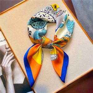 70x70 cm Designer colorato fiore di seta a goccia per la testa per donna manico a manico lungo le sciarpe Parigi spalla con la testa del nastro per il percorsi.