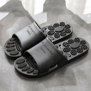 2024 Männer Frauen Outdoor Hausschuhe Damen Herren Designer Sandalen Sommer Strand Duschraum Rutschen GAI Schwarz Indoor Slide Mode Slipper Größe 36-41