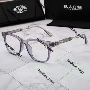 Chromees Hearts Ch Occhiali da sole Cross Occhiali da sole Designer di lusso Ch Occhiali da sole per donna Chromes Montature per occhiali Uomo New Fashion Avant-garde Plate Heart Eyeglass 608