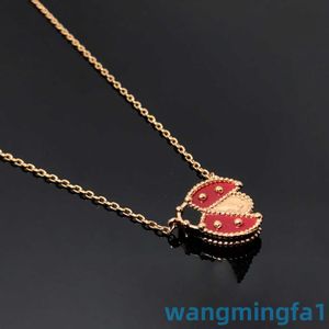 2024 Designer vans Four-leaf Seven Star Ladybug Collarbone Chain 18k Rose Gold Insect Double-sided Four Leaf Clover Necklace for Women