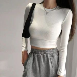 T-Shirts Woman Tshirt Plain Tshirt Crop Slim White Top for Women Black Sexy Clothing Novelties 2023 Polyester Trend Causal Kpop Old Tee