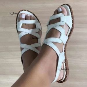 Kvinnor Sandaler 2023 Sommar Nya Rom Flats Tistrar Beach Sport Casual Ladies Shoes Soft Mujer Slides Bohemian Zapatos