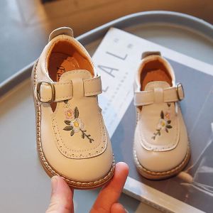 Outdoor New Kids Embroidery Leather Shoes Children Oxford Shoes for Girls Flower T Strap Shoes Nonslip Baby Dress Shoes Toddlers 44r