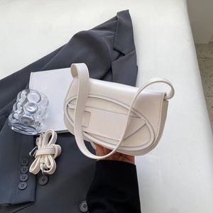 дизайнерская сумка сумка через плечо модная сумка через плечо подмышка сумка Dingdang горячая распродажа ниша маленькая сумка многоцветная модная и персонализированная текстурированная женская сумка