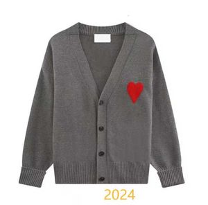 Moda Paris Designer Mens Sweater Amis De Coeur Macaron Love Jacquard Cardigan para Homens e Mulheres Top 2024 7bh6