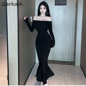 ドレスドレス女性秋のセクシーなスラッシュネックソリッドトランペット韓国スタイルの柔らかいシックな女の子ファッションフリルスリムフィットオフショルダー新しい新しい