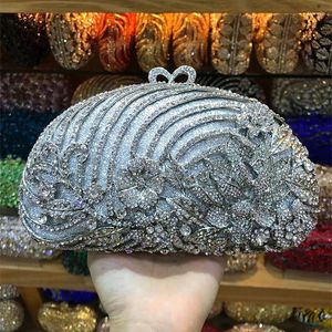 Evening Bags Luxury Silver Crystal Clutch Party Purse Fashion Diamond Floral Messenger Handbags Mini Clutches