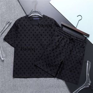 مصمم للرجال المسارات مجموعات الركض Sweatshirts الرياضة بدلات الركض للمسار مانس