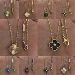 Necklace Brand Fashion High Quality 18k Gold Designer Necklace Diamond Clover Necklace with Box Suitable for Women's Jewelry Luxury