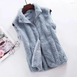 Kvinnors västar 2024 Autumn Winter Polar Fleece Vest Women Coat High Collar Zipper ärmlös jacka varm korall sammet kvinnlig väst 4xl