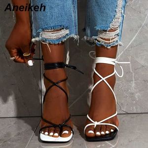 Sandals Aneikeh 2023 Fashion Sexy Lace Up Women Sandals Square Toe 9CM Thin Heel Cross Tied Party Shoes High Heel Black White Size 35-42 T240302