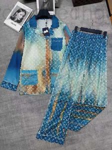Calças femininas de duas peças designer Sleep Lounge 2024lousi impressão completa avançada pijama de porcelana azul e branca definido para mulheres elegantes temperamento leve 99E PFTM 2TDT