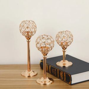 Metal Tealight Wedding Centerpiece Tall Sleank Pillar Crystal Votive Tealight Candle Holder For Party Home Decor