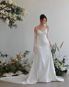 Elegantes Spitzen-Meerjungfrau-Hochzeitskleid, trägerlos, abnehmbare Ärmel, Brida-Kleid, V-Ausschnitt, bodenlang, Robe de Mariage