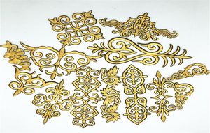 50 pezzi di finiture floreali dorate per costumi da stirare con cucitura su ricamo patch in pizzo fai da te7736817