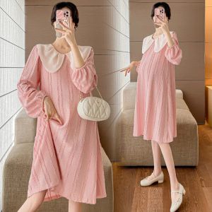 Klänningar 2623# 2023 Autumn Korean Fashion Maternity Dress Sweet Pink O Neck Loose Clothes For Pregnant Women Söta graviditetskläder