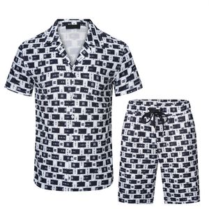 Herrmode sportkläder Summer T-shirt + shorts kläder set med bokstäver casual street wear trend set mäns andningsbara t-shirt byxor m-3xl78