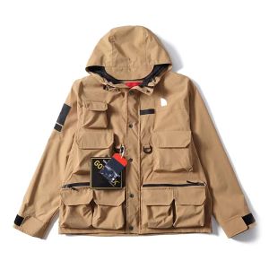 giacca firmata giacca da trekking con cappuccio ricamata giacca da uomo multifunzionale per esterni moda impermeabile calore resistente al freddo