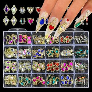 24 griglie in scatola con diamanti lucidi per nail art, set di cristalli con colla per la decorazione delle unghie, accessorio per manicure fai da te 240219