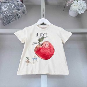 Camisetas de bebê de bebê populares Red Apple Padrão de algodão meninos meninos de manga curta Tamanho 90-160 cm Designer infantil Roupas de verão