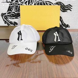 New kids designer Hats Mesh breathable baby Sun hat Size 3-12 Box packaging girls boys Ball Cap Complete labels 24Feb20