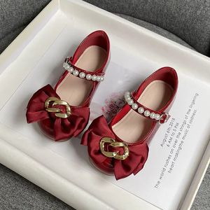 Girls Mary Janes Metal Chain Ribbon Luxury Elegant Kids Princess Shoes Three Colors 26-36 Wedding Party Children Flat Shoes 240219