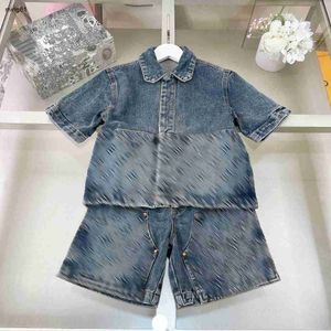 Set da due pezzi in denim per bambini di marca Tute estive per bambini Taglia 100-160 Logo Jacquard per ragazzi Camicia a maniche corte e pantaloncini 24Feb20