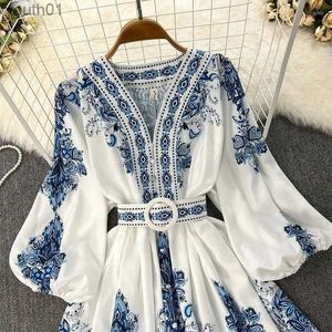 Grundläggande avslappnade klänningar Casual Dresses Bohemian Dress Spring Long Lantern Sleeve Corset Slim Button Pleated Vacation 240302