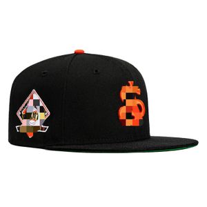 Gaintss 7 1/8 All'ingrosso Tutte le squadre Logo Designer cappelli Baskball Snapbacks cappelli unisex Ricamo Calcio Chiuso Mesh flex Berretti Cappello Hip Hop Sport Snapback berretto da baseball