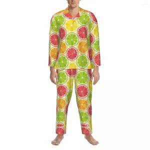 ملابس نوم للرجال ملونة الربيع الربيع الربيعي الربيع فاكهة خمر كبيرة الحجم الكبير من طراز الرجال الطويل الأكمام