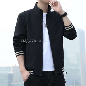 Autumn Jacket Herrarna Solid Color Sports and Leisure Men's Top Stand Up Collar Jacket Men's Fashion Label Coat Islands Jacket 986 483