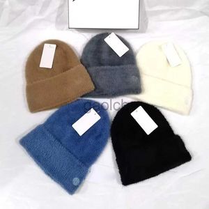 Largo Brim Chapéus Balde Moda Chapéu Quente Beanie Designer Bonnet Equipado Inverno Natal Malha Primavera Crânio Caps Dupla Face Imitação Coelho 100% Lã 240302