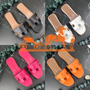 Designer Sandals Donna Slifori Slide Luxurys Clesser Womens Summer Flip Flops Sandels Fibbia di alta qualità 35-42