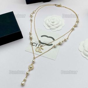 Chanells Luxury Channel Brand Pendant Halsband Womens Designer Tryckt smycken Fashion Street Classic Ladies Necklace Holiday Presents 03023