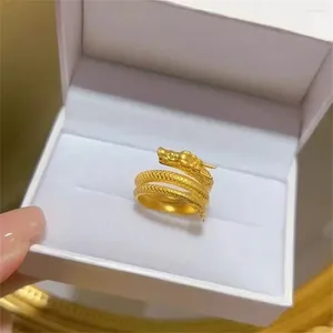 Cluster Rings Golden Dragon Ring For Women Men Fashion Versatile Chinese Swinging Tail Couple Widding Anniversary Jewelry Gift