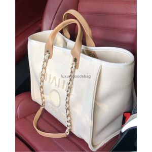 2024SS Designer Väskor 5A Kvinnor Handväskor Tote Shoppingväska Högkvalitativ handväska Totes Canvas Beach Bag Travel Crossbody Shoulder Purse