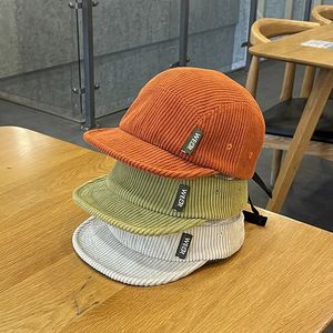 Corduroy Short Brim Baseball Purple Hat for Men and Women Pinę Soft Brim Corduroy szczyt czapki dla kobiet 240220