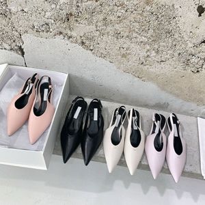 En kaliteli koyun derisi basit stil slingback sandaletler deri arka kayış tokası düşük topuklu elbise ayakkabıları lüks tasarımcı topuklar sandal kadın fabrika ayakkabı