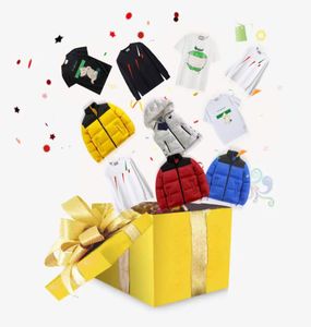 Mystery Box Mix Fashion Hoodies Suprise Gift Sweaters Different Jackets High Casual Tshirt Send By Chance of Novelty Gifts4286859